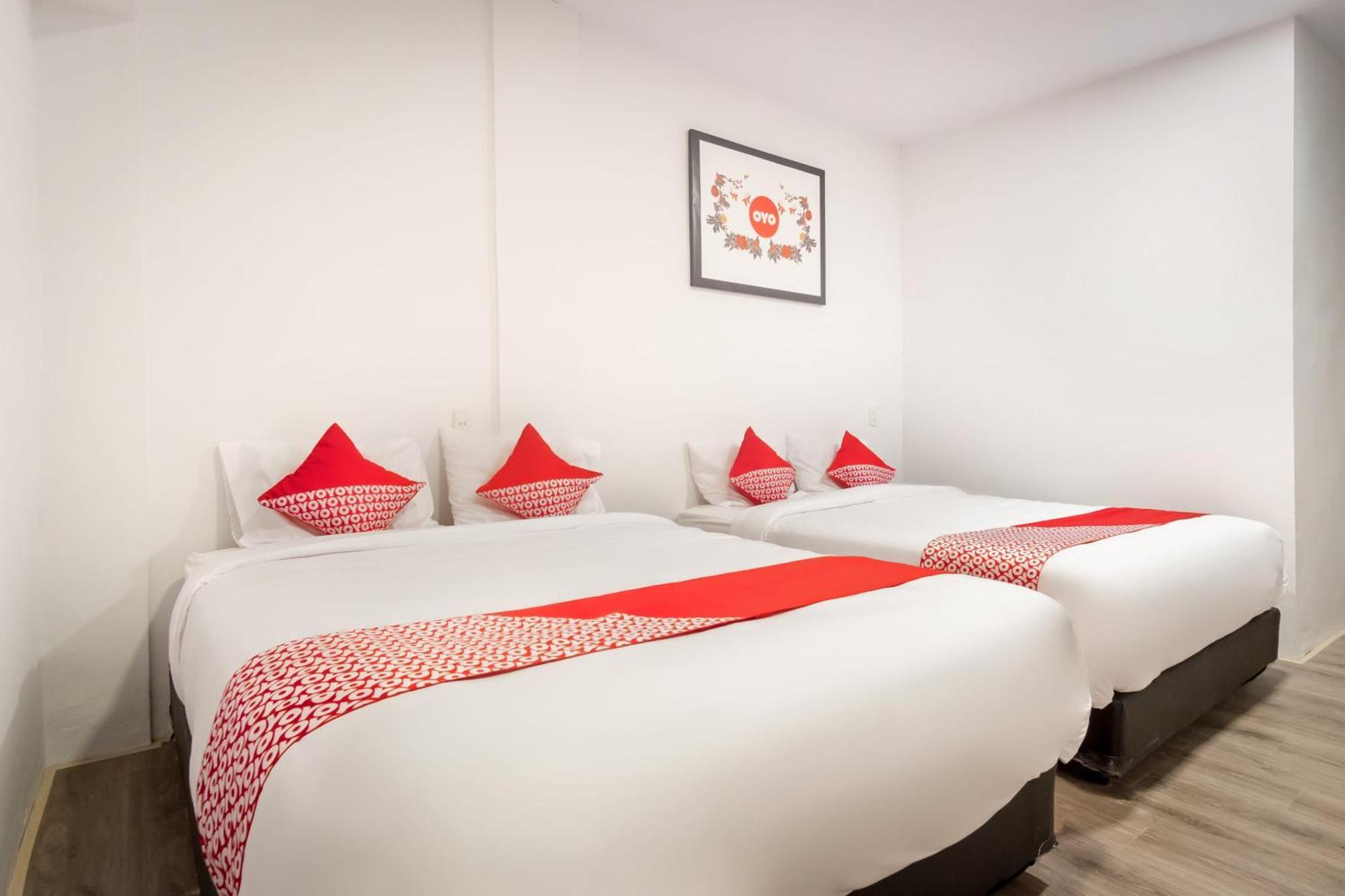 Hotel O Metropolitan Homestay Near Komplek Asia Megamas ميدان المظهر الخارجي الصورة